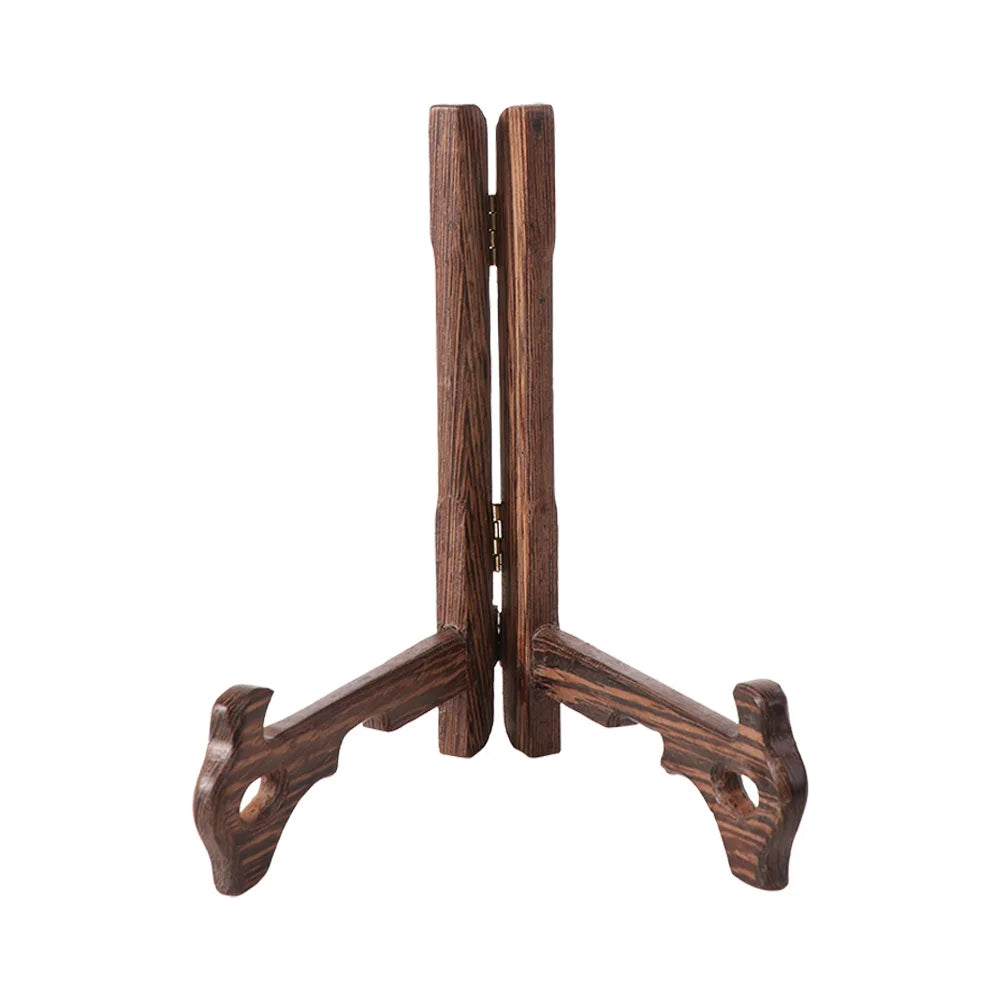 support assiettes bois marron texture naturelle classique visibles métalliques pliable utilisation multiple
