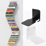 Étagère à livres murale flottante invisible blanche dans un salon moderne