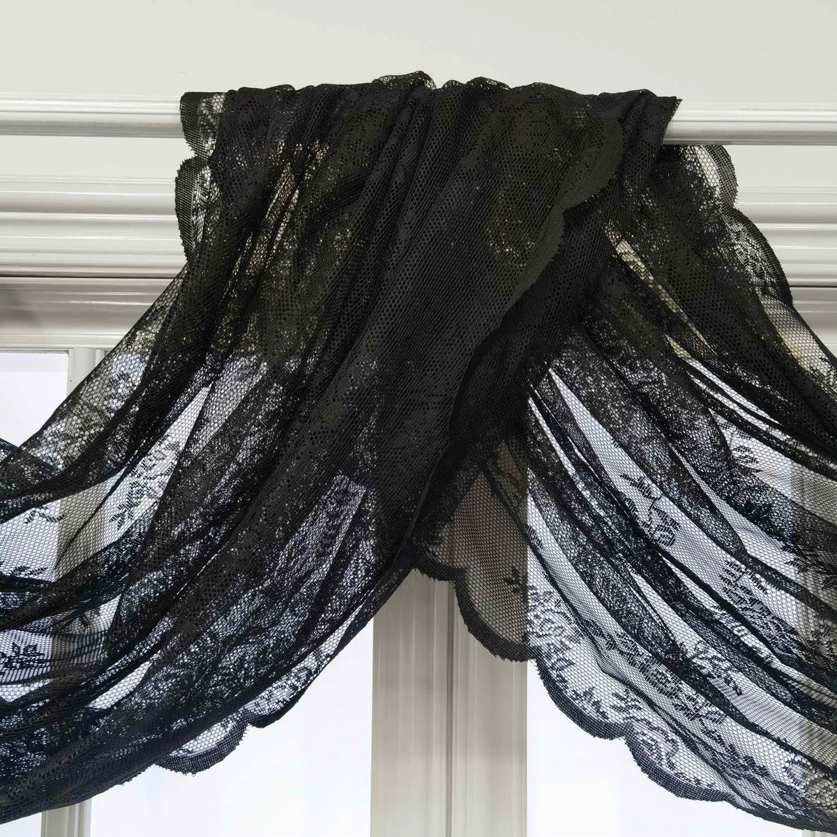 rideau dentelle noir transparent classique élégant romantique intérieur décoration fenêtre polyester