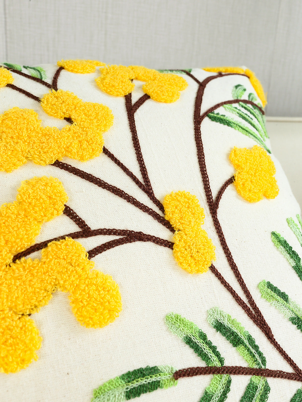 housse coussin motif floral brodé moderne 100% polyester blanc décoratif chambre canapé voiture