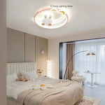 lampe moderne enfantine dessin animé lapin rose blanc yeux fermés oreilles pointues