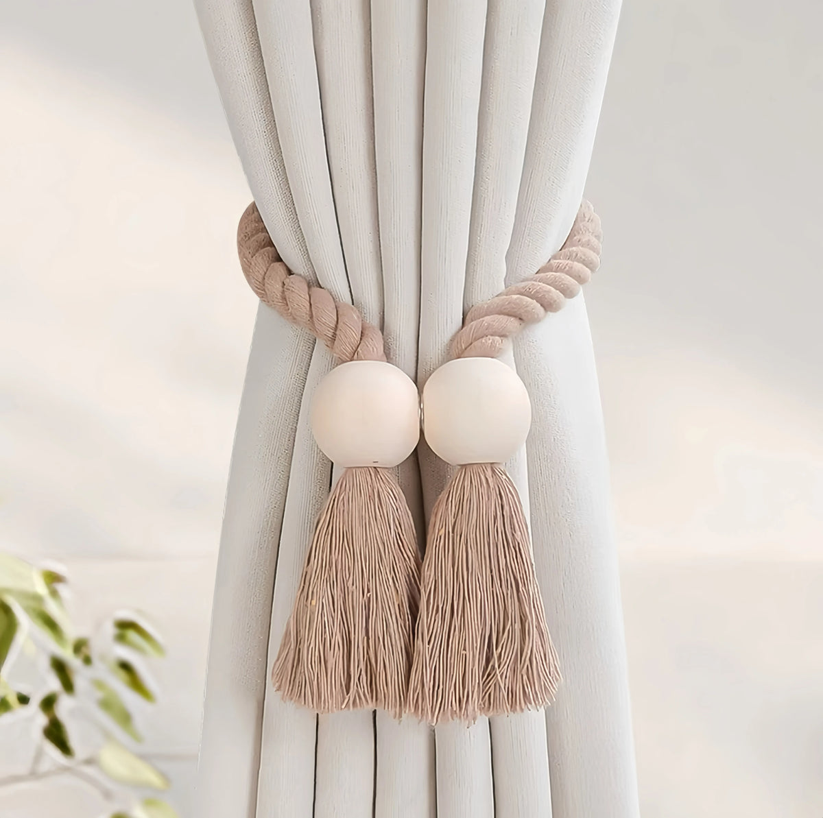 boucle rideau aimant bois boho chic coton pompons franges corde torsadée beige blanc