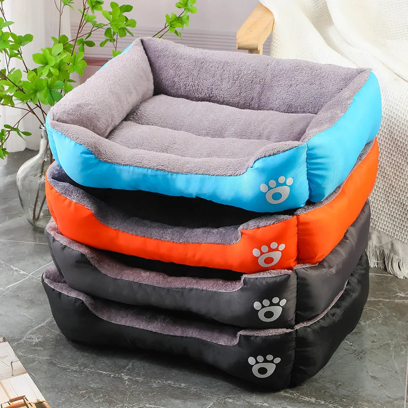 lit animal domestique gris bleu orange imprimé pattes animaux doux moderne confortable