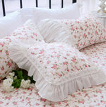 housses coussin fleur rose feuilles vertes vintage romantique opalescent adhésif rubans blancs coton carré