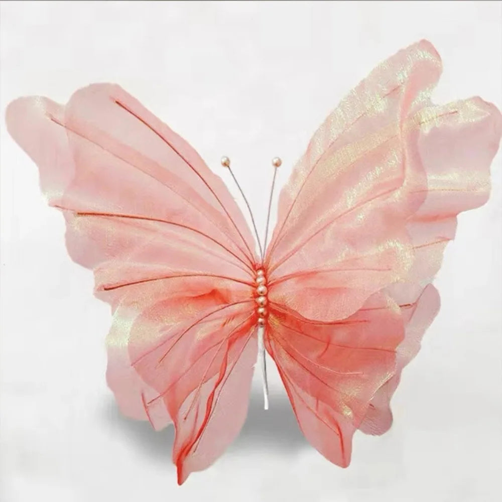 décoration intérieure moderne papillon transparent effet pailleté rose blanc rouge bleuclair