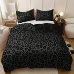 Ensemble housse de couette leopard foncé sur lit double