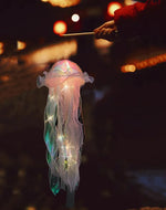 méduses lumineuses artificielles bleu rose vert modernes translucides iridescentes fil suspension fête enfants anniversaire