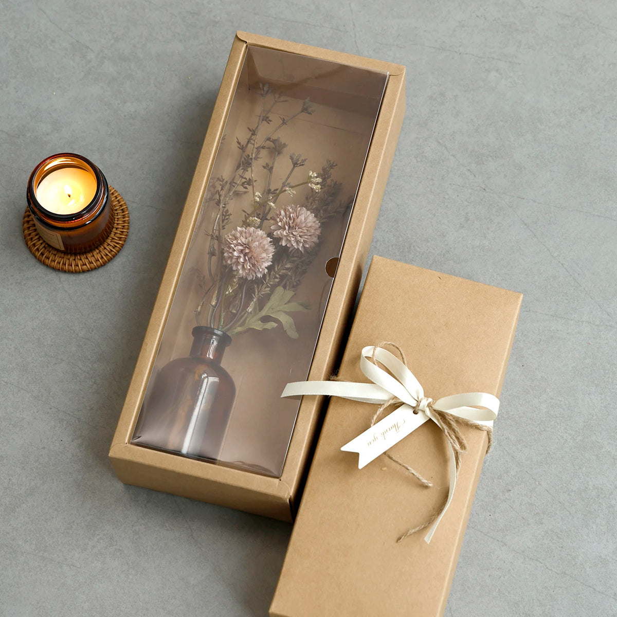 vase moderne fleurs séchées pivoine beige anniversaire mariage décoration intérieure festive baby shower