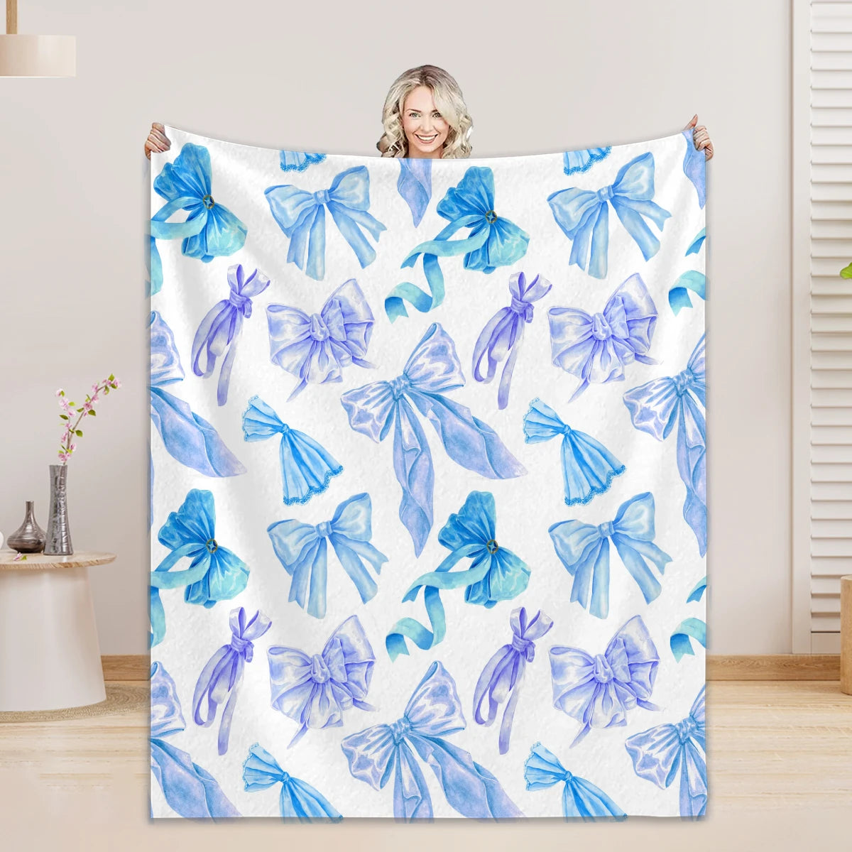 couverture sieste douce microfibre bleue blanche motif rayures points femme