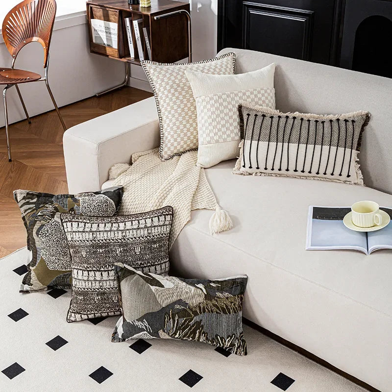 housse coussin décoratif contemporain beige noir gris motifs géométriques polyester coton