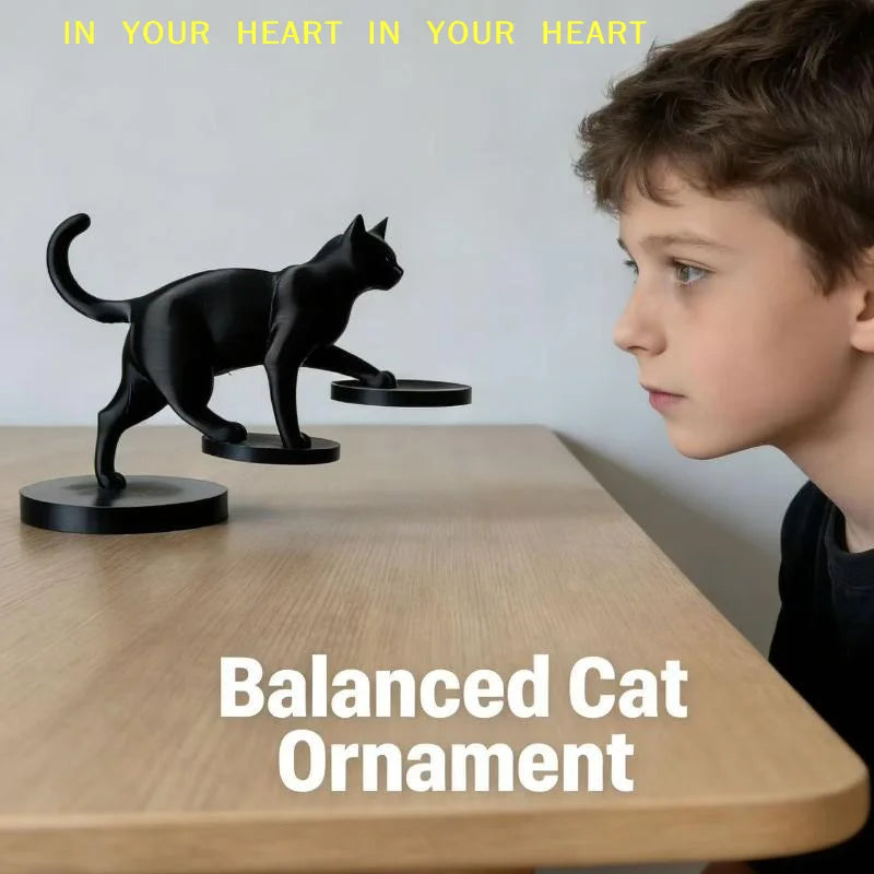 statue chat noir résine lisse contemporaine décoration intérieure base circulaire ornement salon minimaliste