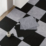tapis auto adhésif moderne 30x30cm gris marron bleu marine carreaux noirs blancs salon chambre