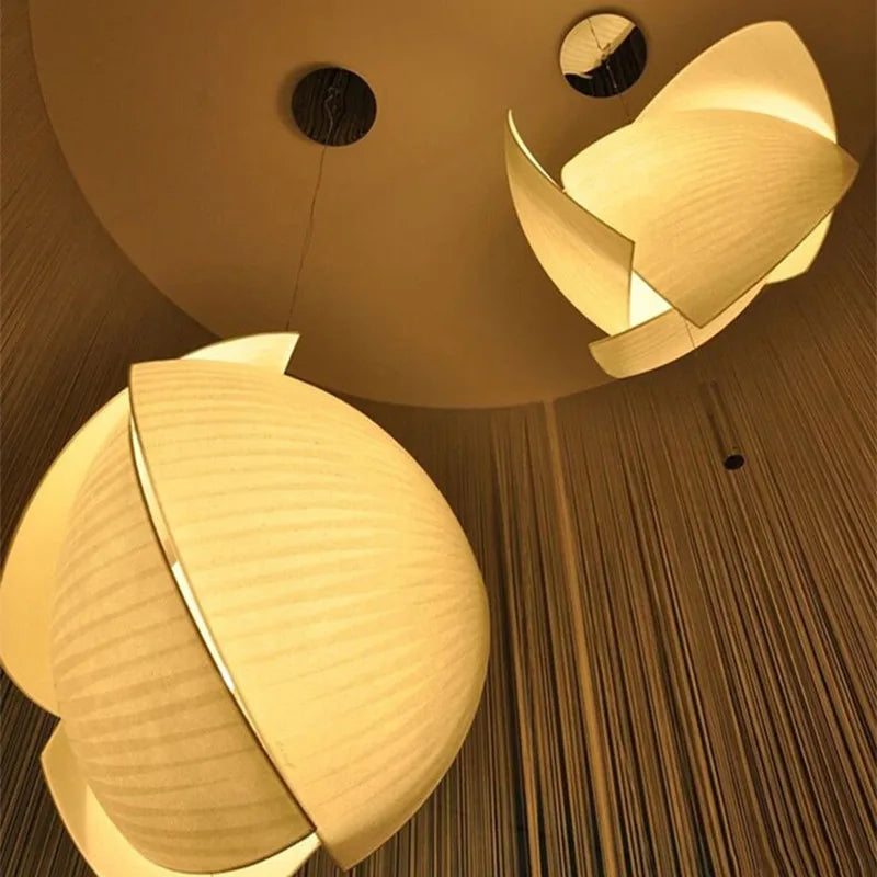 lampe suspendue moderne blanche rayures fines tissu opaque salon chambreôtel pendentif cordon assemblage