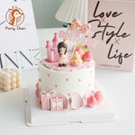 décoration gâteau anniversaire fille château coeurs figurines festives blanc rose