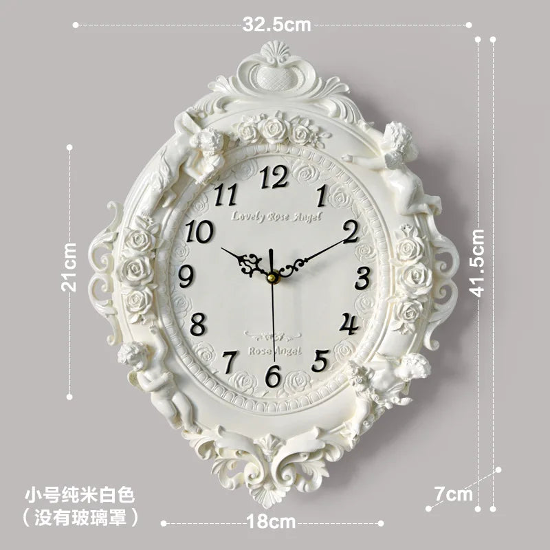 horloge murale baroque motif floral angelique blanc salon decoration aiguille quartz résine unique