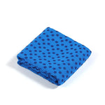 serviette microfibre couleur bleu orange rose violet moderne petite fleurs blanches sac rangement
