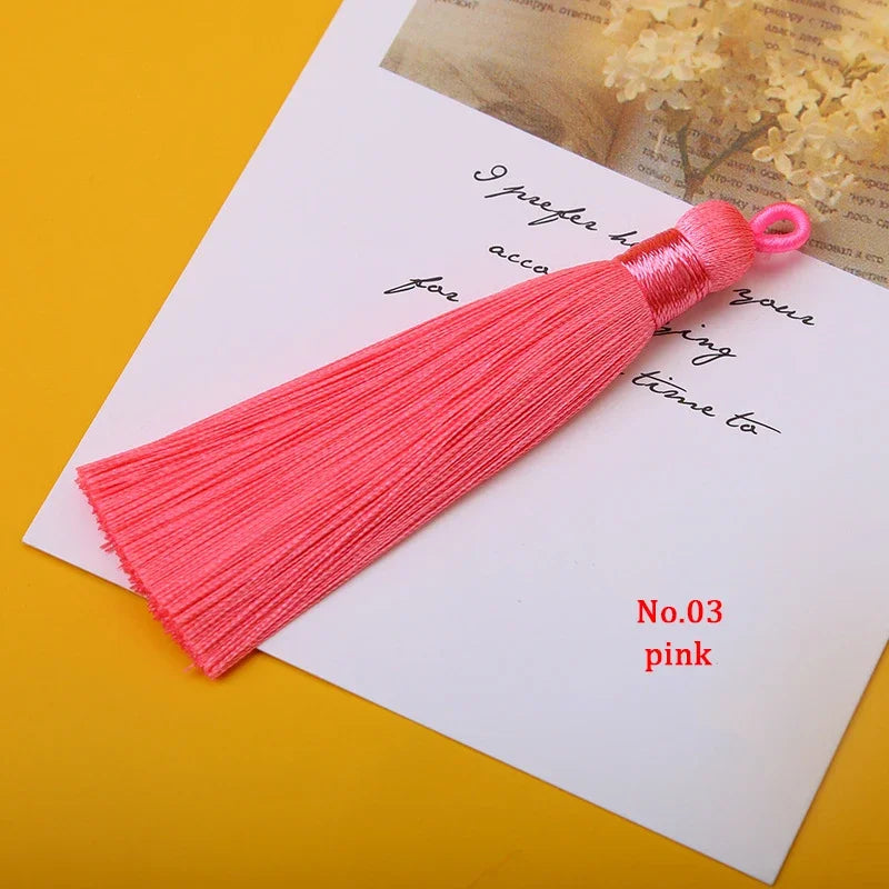 lot dix pompons soyeux anneau métallique décoration rideau couture bijoux artisanat