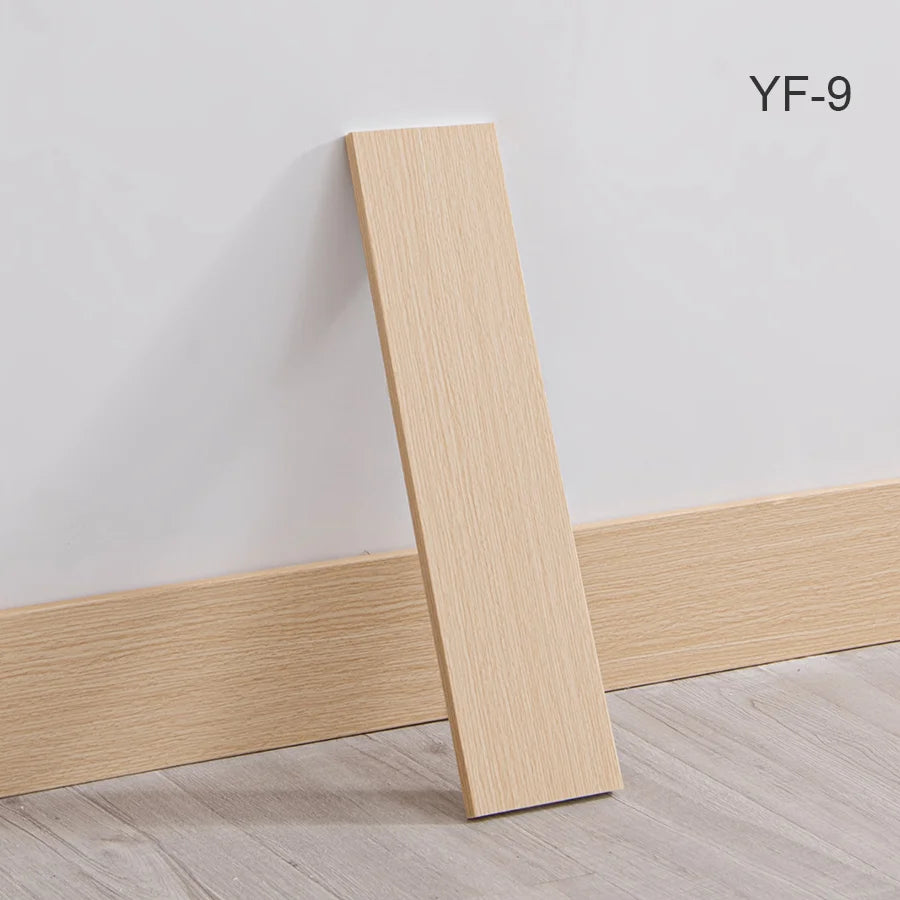 panneau mural auto adhésif aspect bois gris beige décoratif moderne intérieur maison