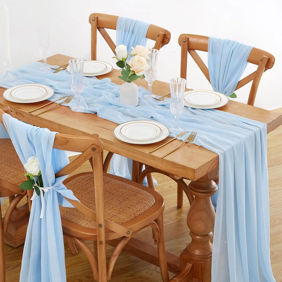 ruban table translucide bleu clair rose pâle beige marine décoration mariage moderne bohème