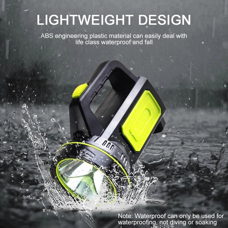 torche rechargeable led puissante moderne noire verte côté lumineuse flasher camping