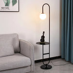 lampe sol moderne or marbre blanc plateau métal minimaliste