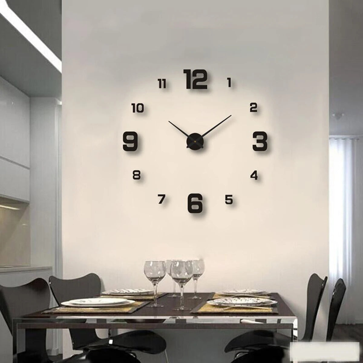 horloge murale moderne numéros blancs fond noir 40cm decoration salon silencieuse autocollant mural