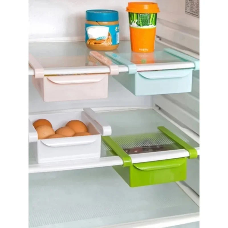 boîtes rangement modulables adhésives couleurs vert rose bleu blanc modernes pratiques poignées