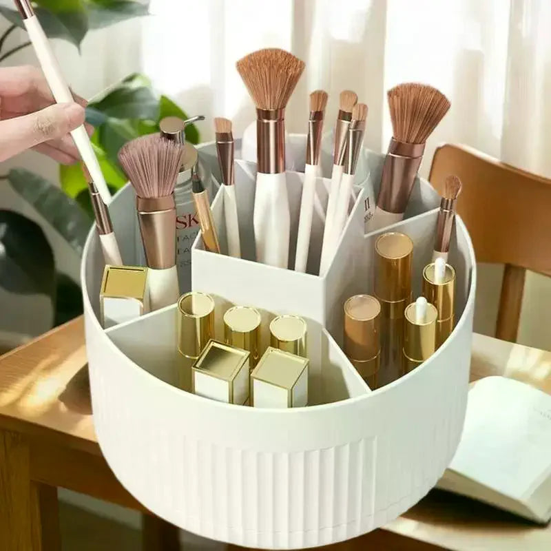 organisateur maquillage rotatif blanc pinceaux rouges lèvres crayons cosmétiques moderne minimaliste