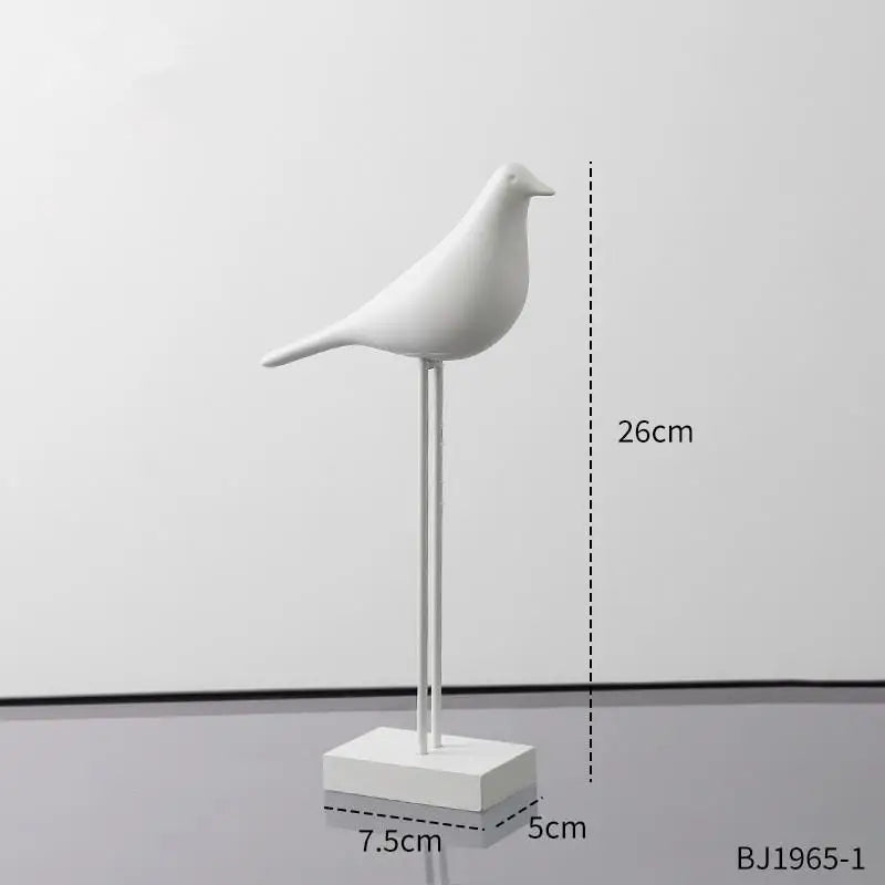 statues oiseaux noir blanc minimaliste sculpture deco intérieur base plate pieds minces