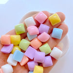 decoratives resine forme coeur etoile fleur couleurs vert jaune rose blanc bleu violet 11mm