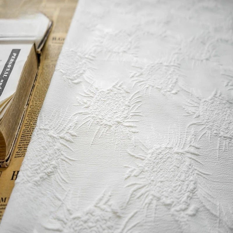 tissu polyester élastique fleurs blanches texture classique 150cm large 240g/m