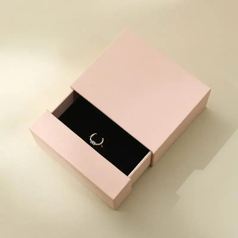 boîtes bijoux carton présentation classique gris beige rose clair vert olive orange multiples compartiments