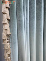 rideau velours bleu clair classique franges beige maison