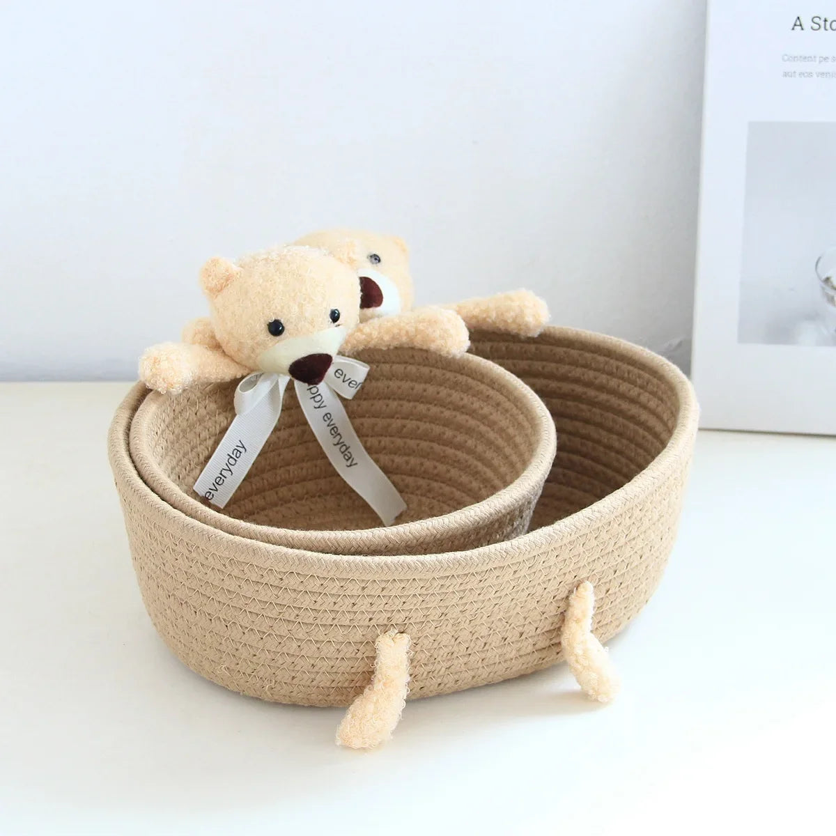 panier tissé réutilisable rangement enfant oiseaux peluche bijoux couleurs douces moderne