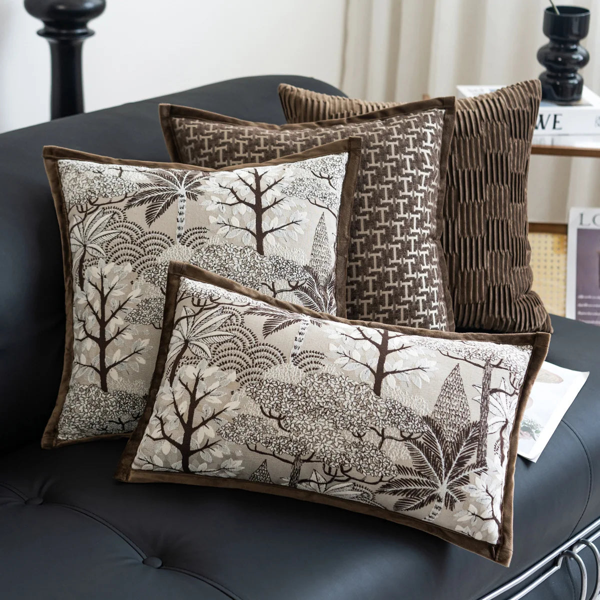 housse coussin géométrique marron nordique velours moderne décoration intérieure pliée automobile