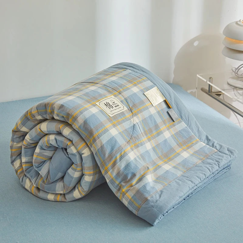 couvre lit coton matelassé carreaux bleu jaune blanc lit double chambre moderne été