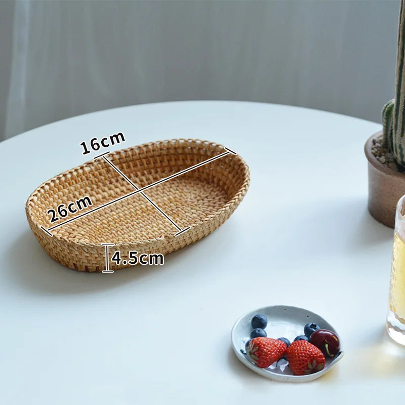 paniers ovales rotin naturel rustique assiette fruits verre boisson pâte pain croissant prunes cerises