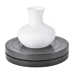 support poterie noir circulaire gravure centrale moderne opaque sculpteur potier