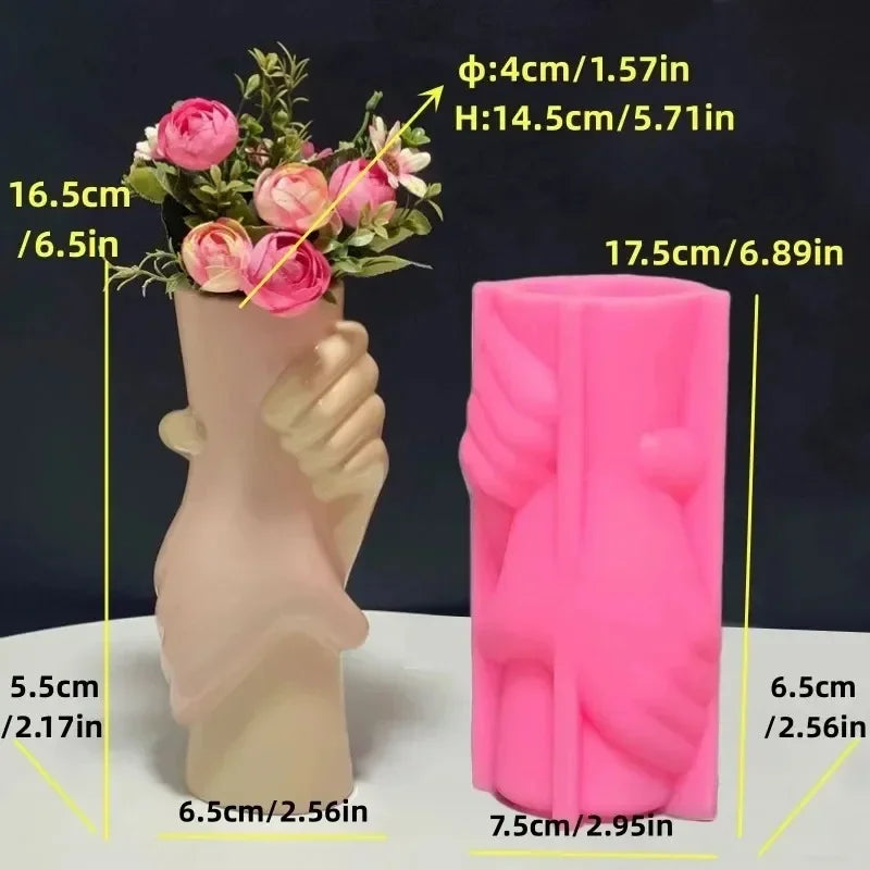 vase silicone forme buste humain blanc rose marron visage stylisé moderne