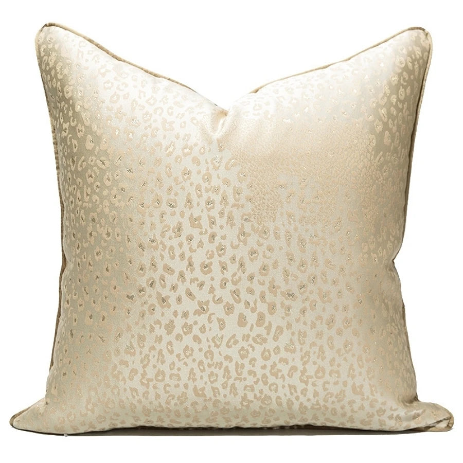 coussins carrés léopard orange beige décoration salon contemporain fixés adhésifs 30x50 45x45 50x50 cm