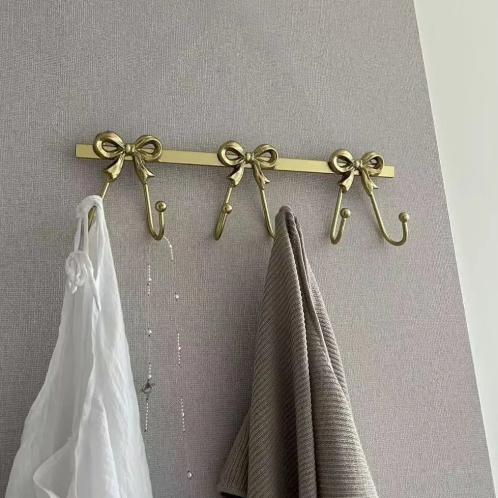 porte manteaux mural crochets rose doré blanc décoration bow shabby chic fixations murales accessoires