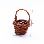 paniers tressés marron miniatures décoration artisanale DIY accessoires maison poupées éléments décoratifs