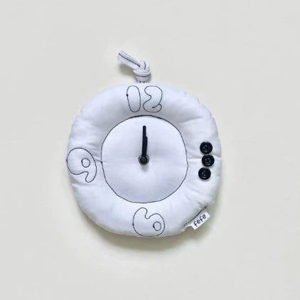 horloge murale moderne rose argentée tissu brodé salon décoration aiguilles boutons adhésif