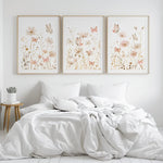 tableaux toile imprimés motifs fleurs papillons moderne minimaliste blanc beige rose pâle sans cadre