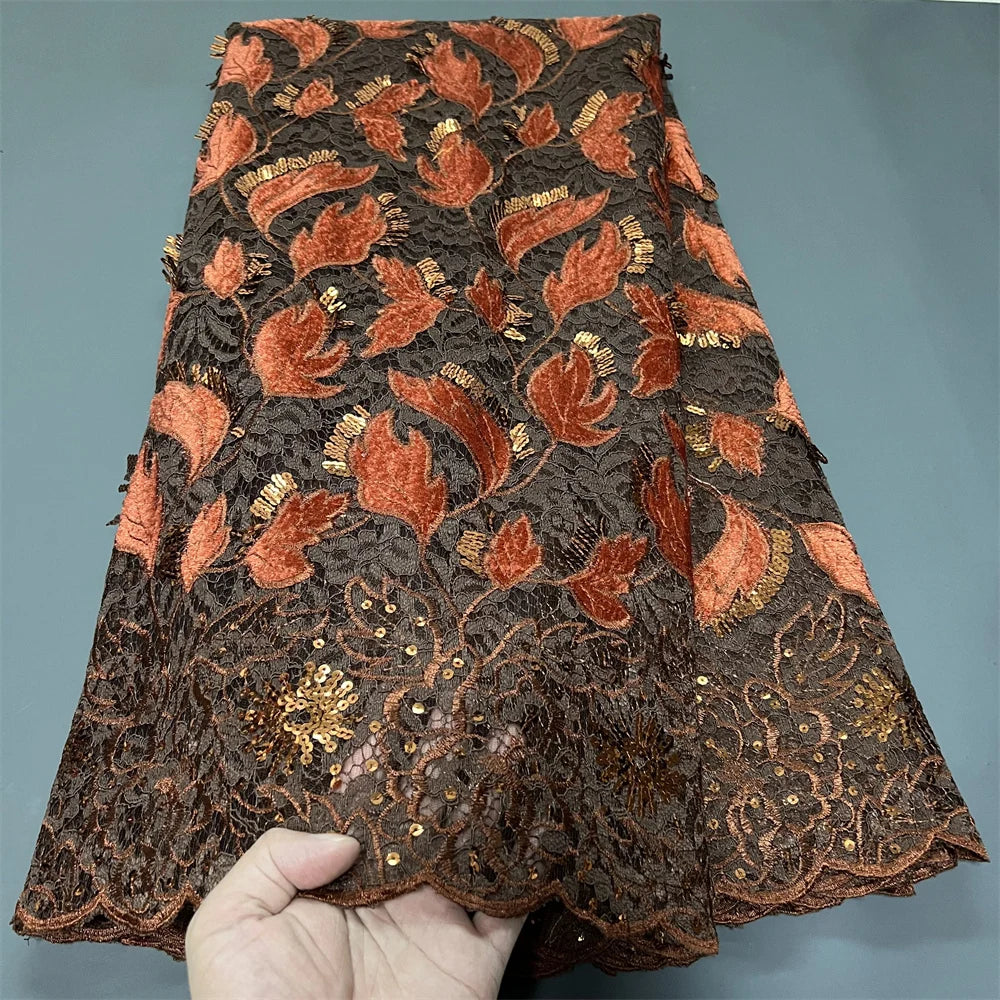 tissu dentelle violet noir rose fleurs feuilles paillettes broderie cérémonie mariage haut qualité 130cm