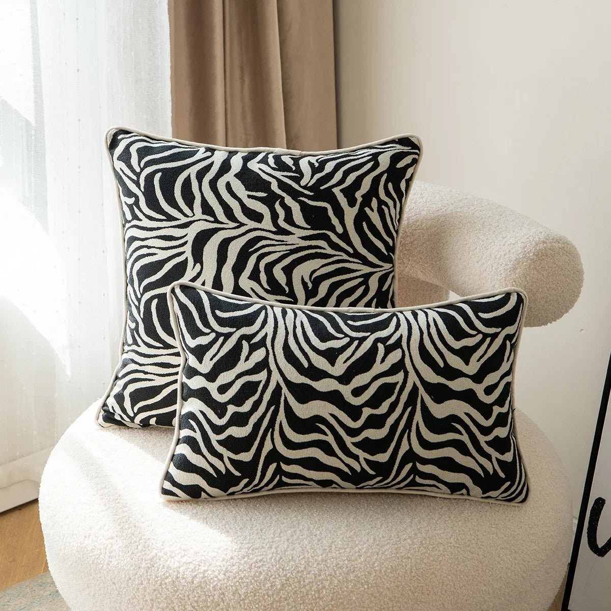 taies d'oreiller jacquard zèbres noires blanches moderne 100 polyester 50x50cm 45x45cm 30x50cm zipper decoration