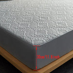 Détail de la housse de matelas anti-taches et imperméable