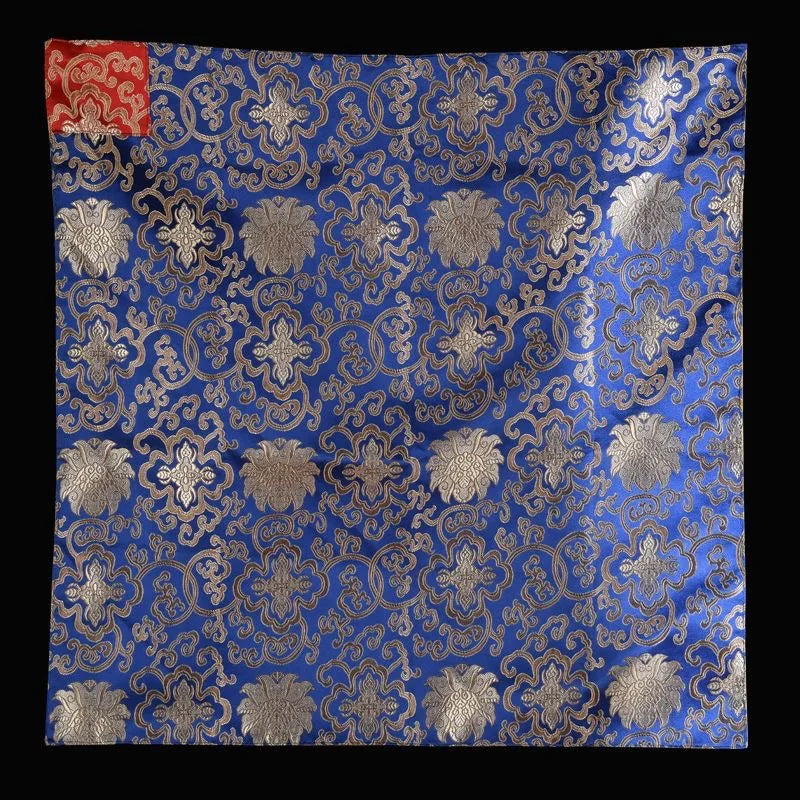 écharpe élégante brocart floral doré rouge bleu jaune classique respectueux environnement pliable multifonctionnelle