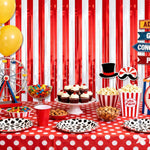 rideaux franges métalliques rouge blanc motif rayures décoration cirque fête anniversaire mariage événement