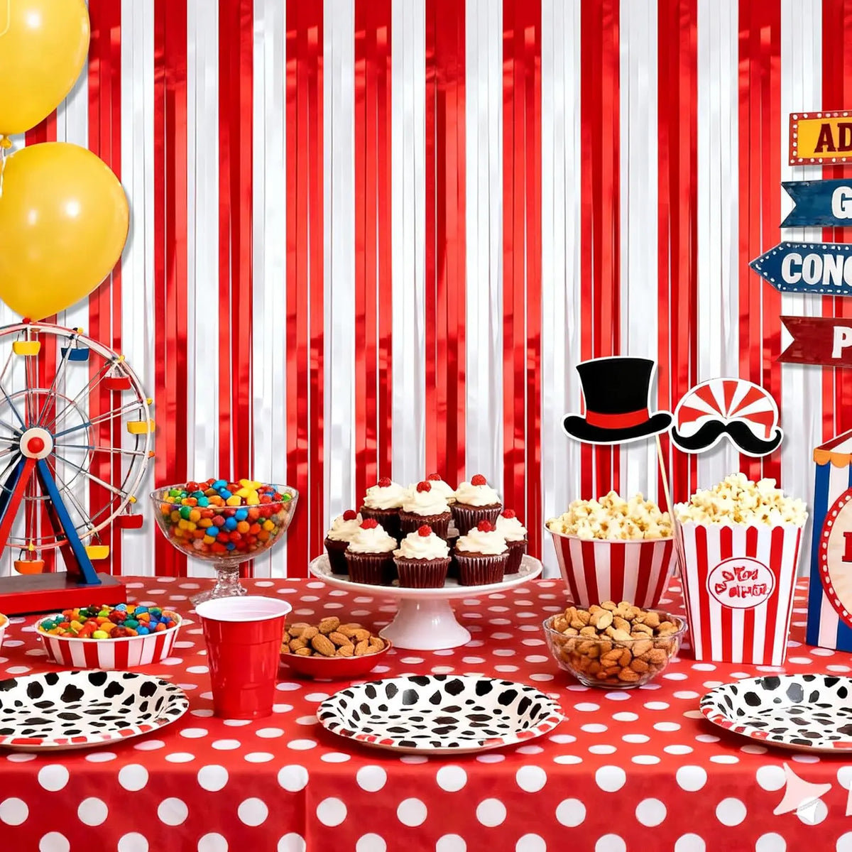 rideaux franges métalliques rouge blanc motif rayures décoration cirque fête anniversaire mariage événement
